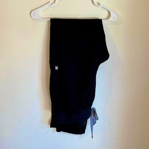 Women’s FIGS Yola Yoga Waistband Slim Scrub Pants - Medium Tall (Black)